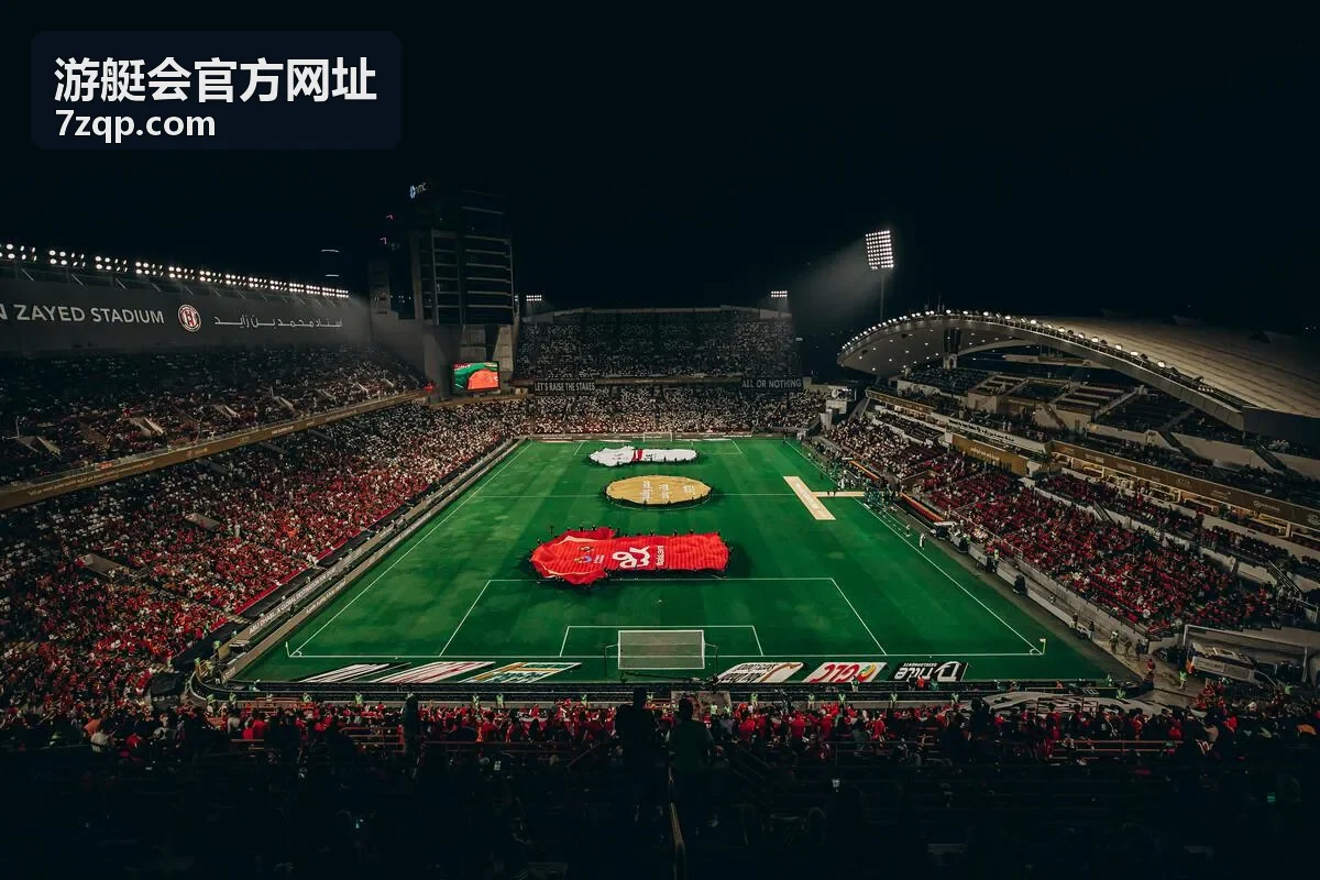 游艇会官方网址航海活动与会员会所场景